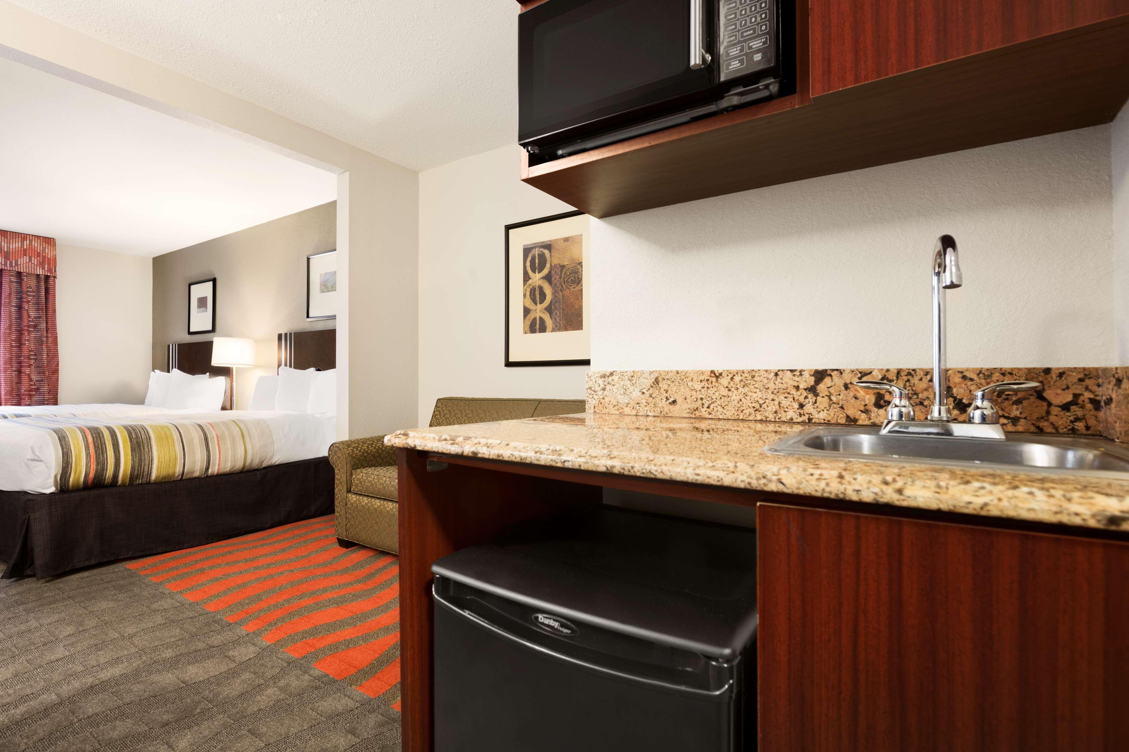 Country Inn & Suites By Radisson, Dearborn, Mi Buitenkant foto