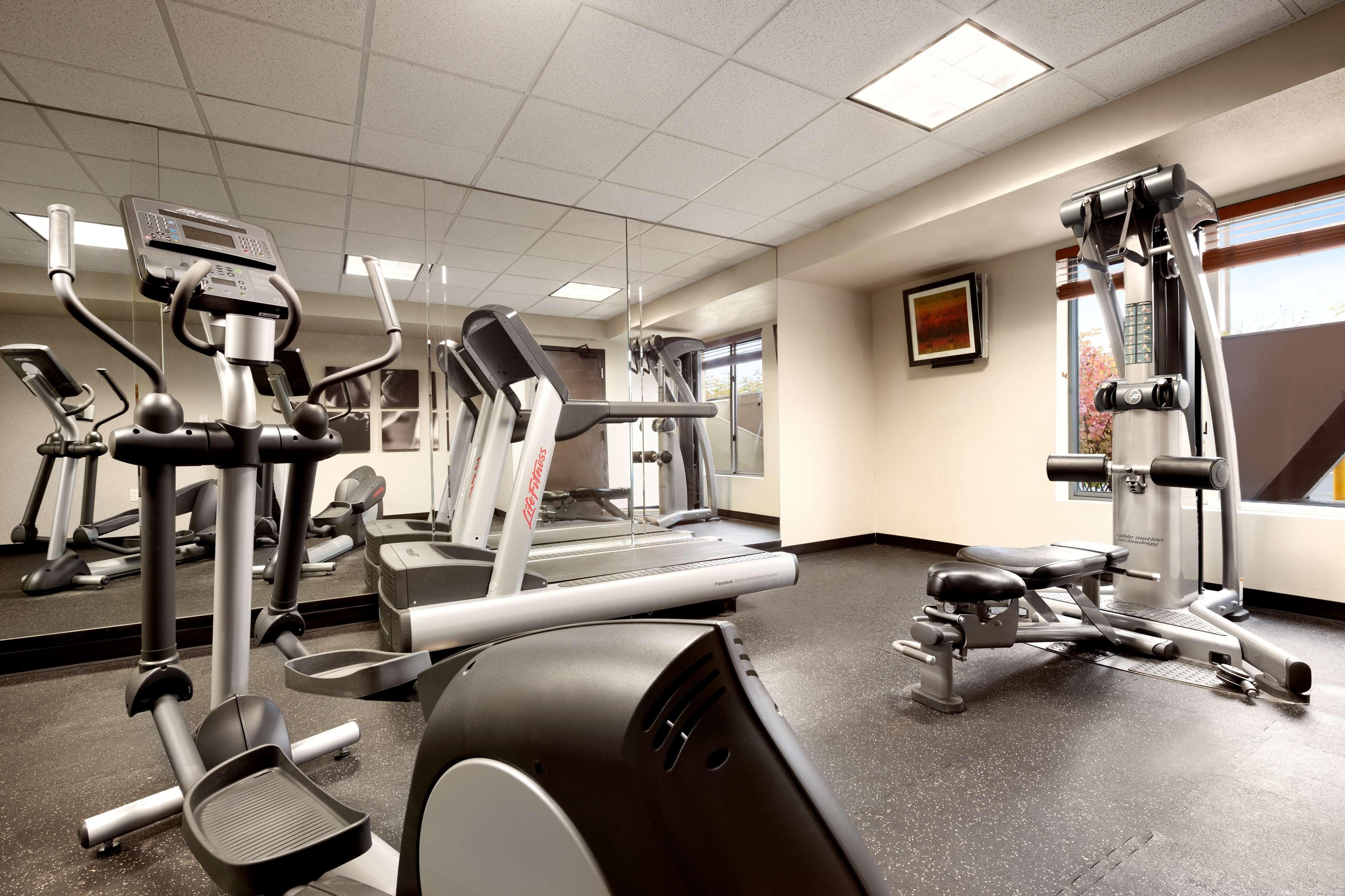 Country Inn & Suites By Radisson, Dearborn, Mi Buitenkant foto