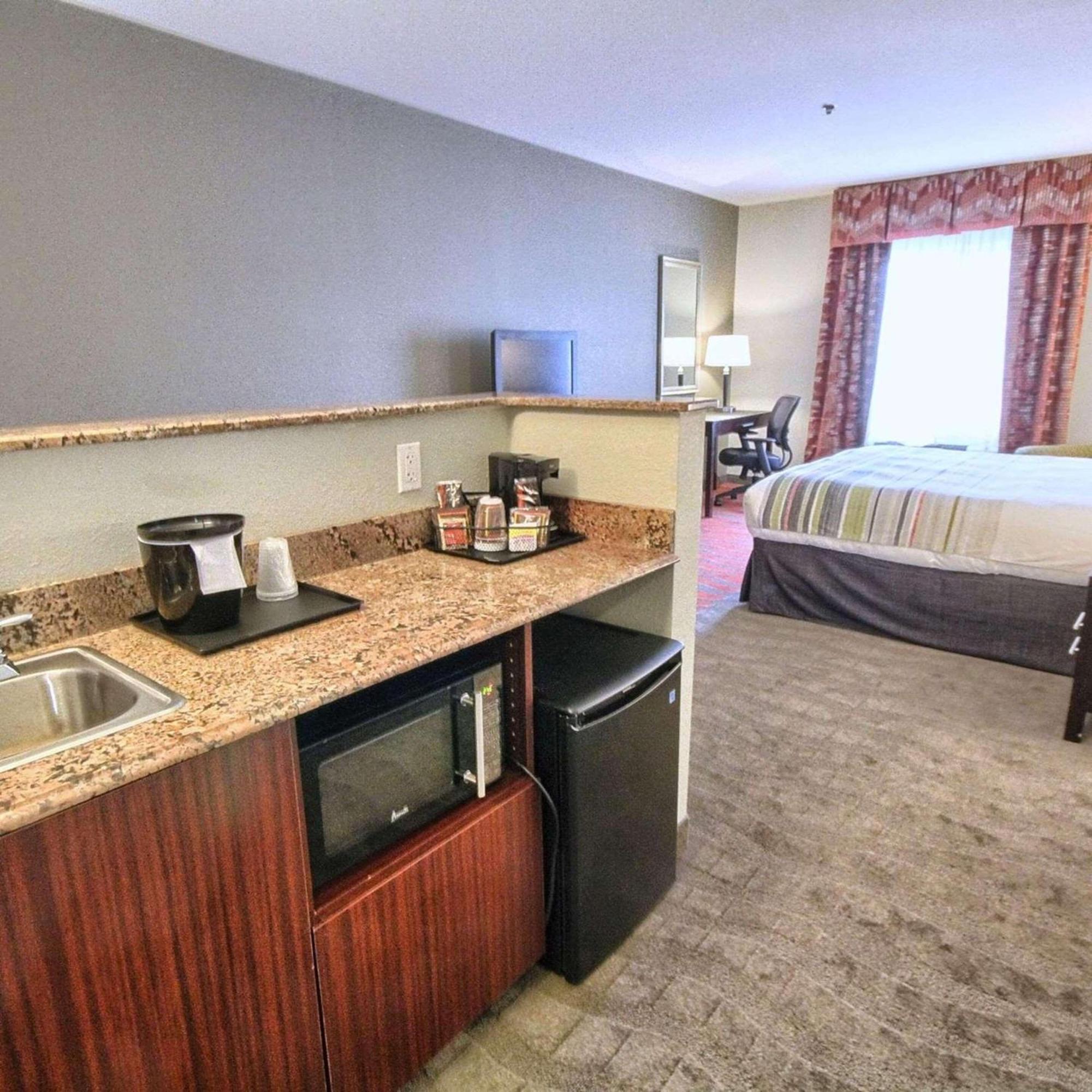 Country Inn & Suites By Radisson, Dearborn, Mi Buitenkant foto
