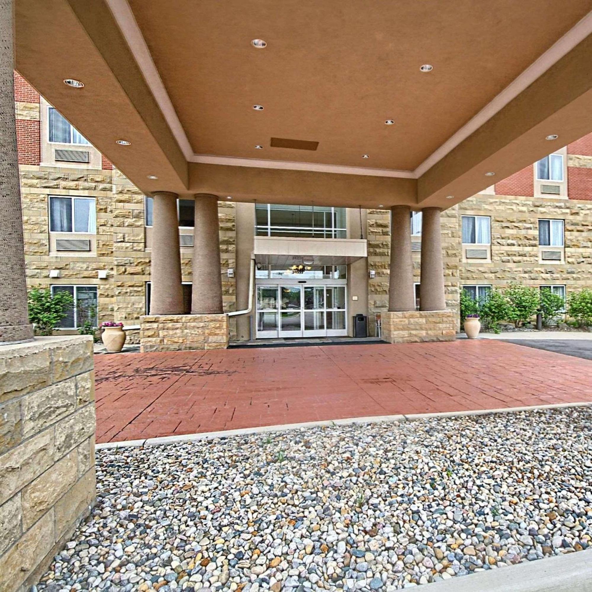 Country Inn & Suites By Radisson, Dearborn, Mi Buitenkant foto
